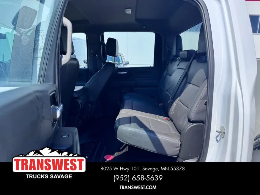 2023 Chevrolet 3500 | Photo 12 of 18