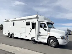 2019 Renegade Classic 3200AM | Thumbnail Photo 1 of 28