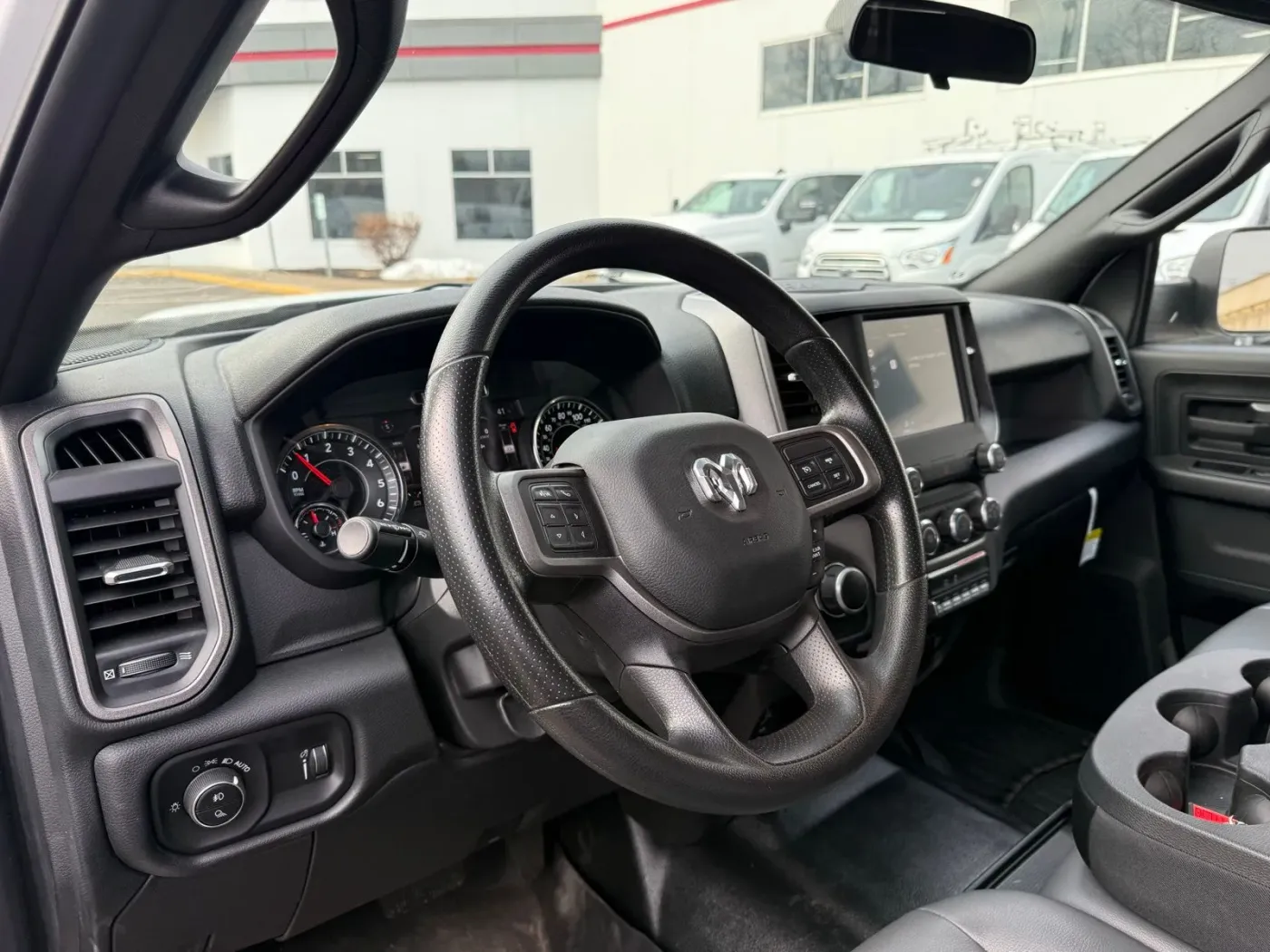 2022 RAM 3500 Tradesman | Photo 3 of 21