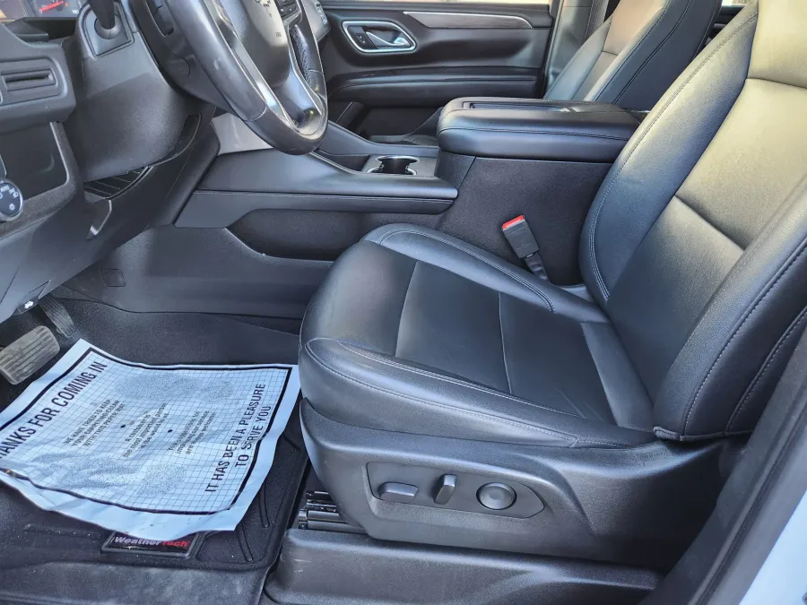 2021 Chevrolet Tahoe LT | Photo 8 of 29