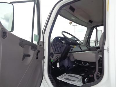 2020 Freightliner M2 106 | Thumbnail Photo 5 of 13