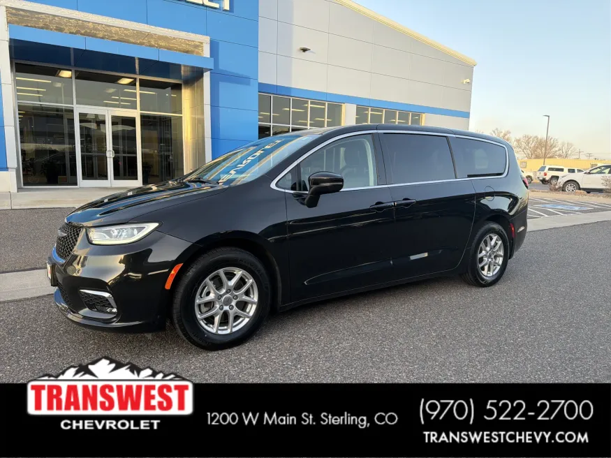 2023 Chrysler Pacifica Touring L | Photo 22 of 22