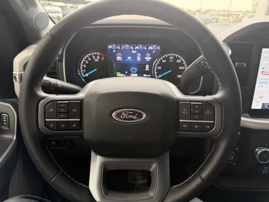 2023 Ford F-150 XL | Photo 12 of 13