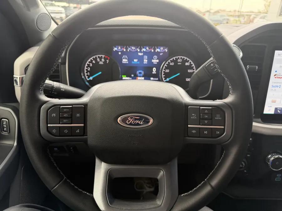 2023 Ford F-150 XL | Photo 12 of 13