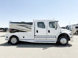 2024 Freightliner M2 106 Summit Hauler | Thumbnail Photo 19 of 25