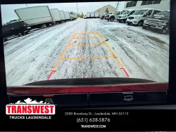 2024 GMC Yukon XL SLT | Thumbnail Photo 13 of 22