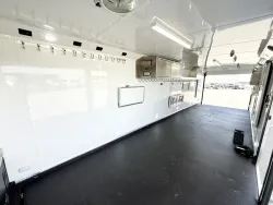 2026 Logan Coach Horse Power | Thumbnail Photo 22 of 24