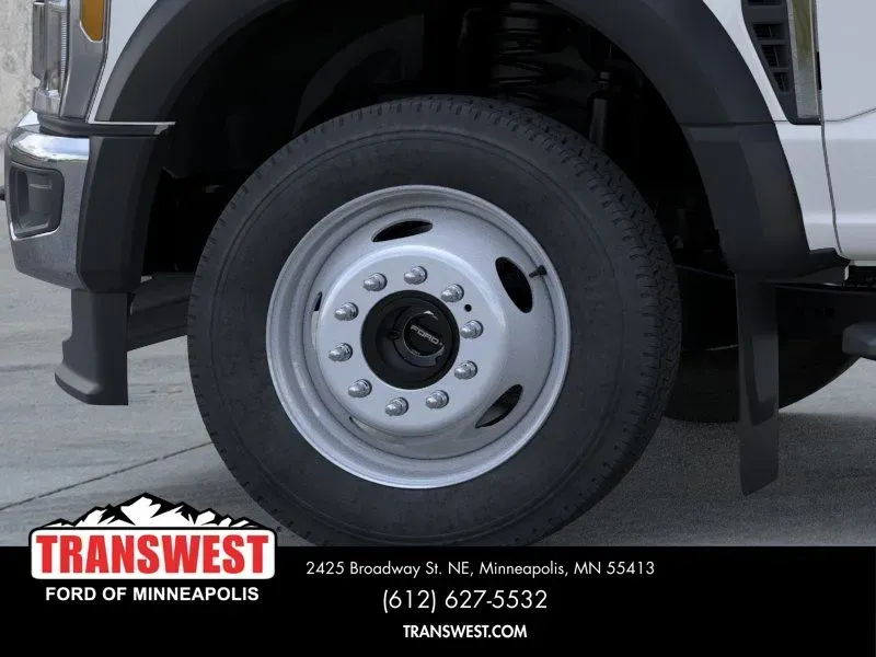 2025 Ford Super Duty F-550 XL | Photo 25 of 29