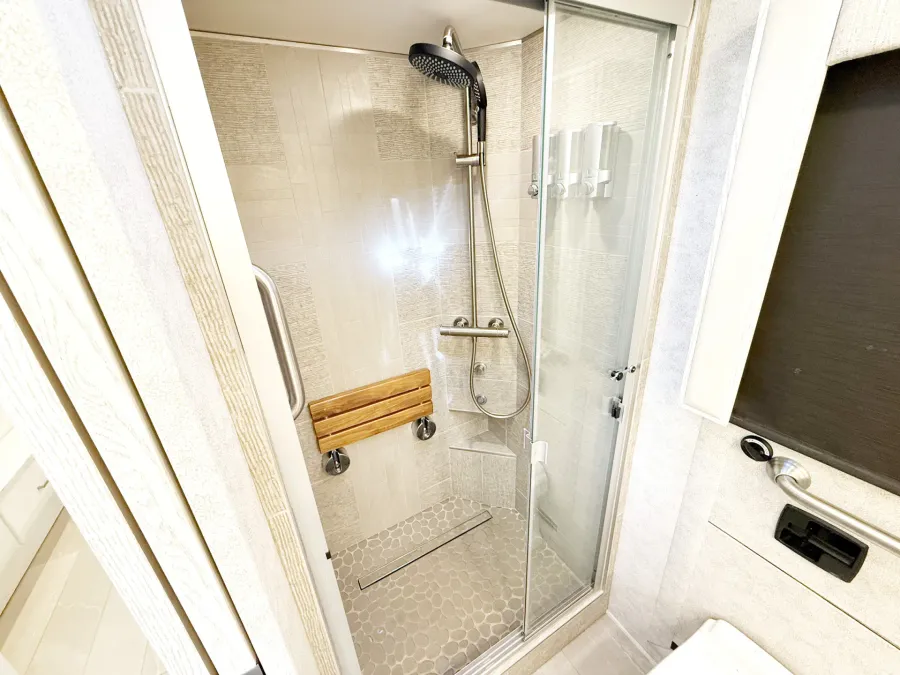 2022 Newmar New Aire 3543 | Photo 14 of 31