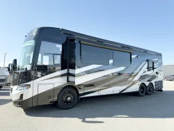 2026 Newmar Mountain Aire 4118 | Thumbnail Photo 23 of 31