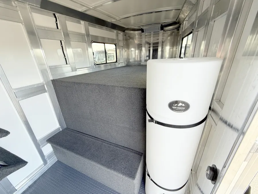 2026 Cimarron Norstar Warmblood 2 + 1 | Photo 5 of 21