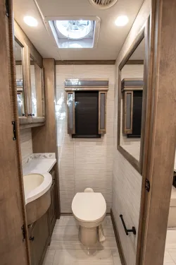 2026 Tiffin Allegro Red 37BA | Thumbnail Photo 21 of 27