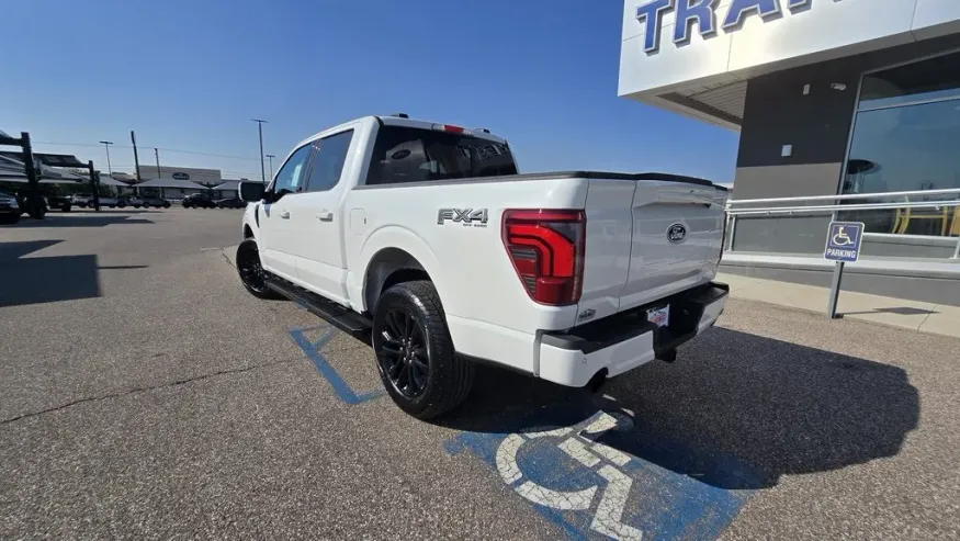 2025 Ford F-150 | Photo 6 of 31