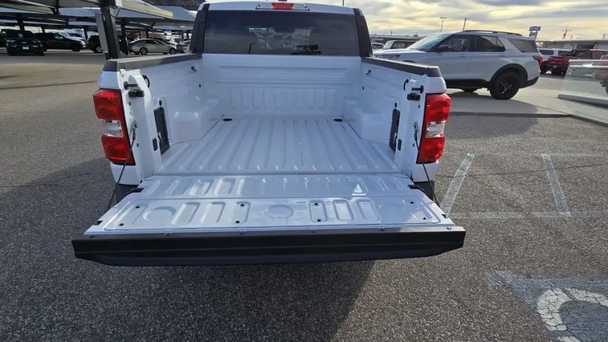 2026 Ford Maverick | Photo 13 of 36