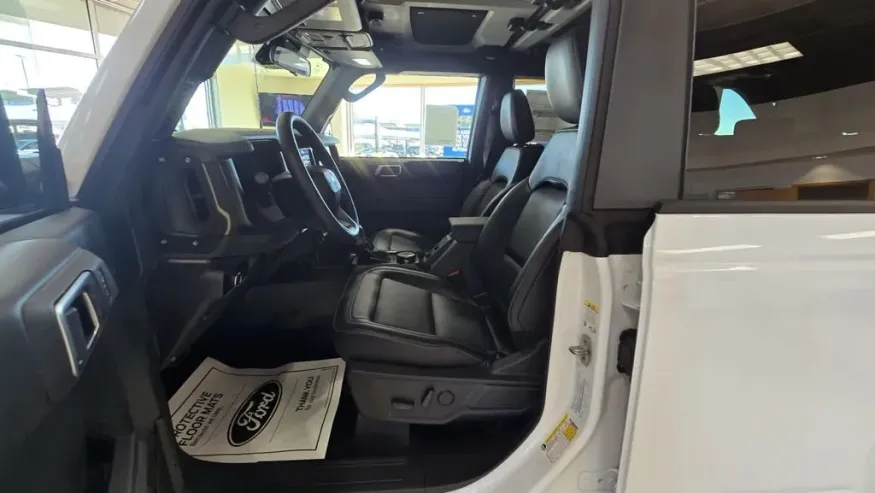 2026 Ford Bronco | Photo 10 of 28