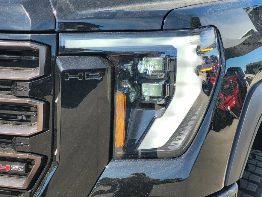 2026 GMC Sierra 2500HD AT4X | Photo 7 of 25