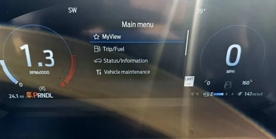 2026 Ford Explorer | Photo 20 of 28