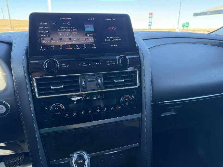 2024 Infiniti QX80 Luxe | Photo 18 of 21