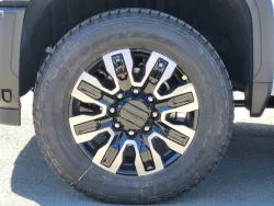 2026 GMC Sierra 2500HD Denali Ultimate | Thumbnail Photo 9 of 25
