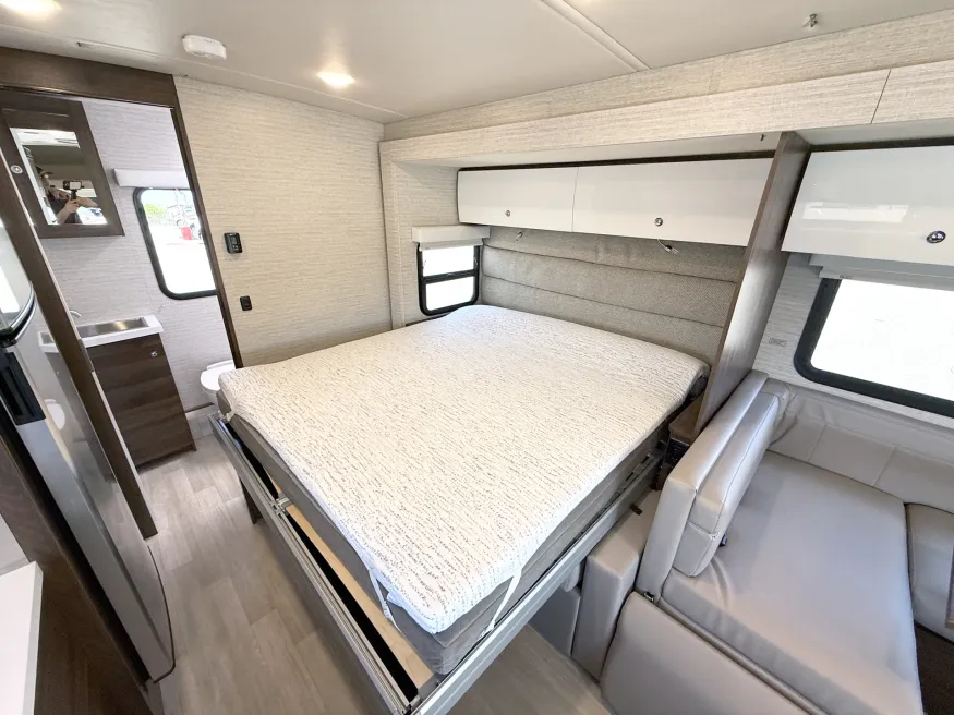 2024 Winnebago View 24D | Photo 15 of 24