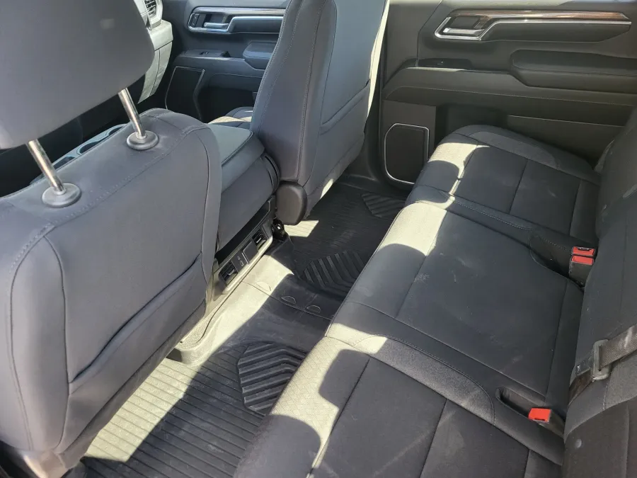 2024 Chevrolet Silverado 2500HD LT | Photo 21 of 23