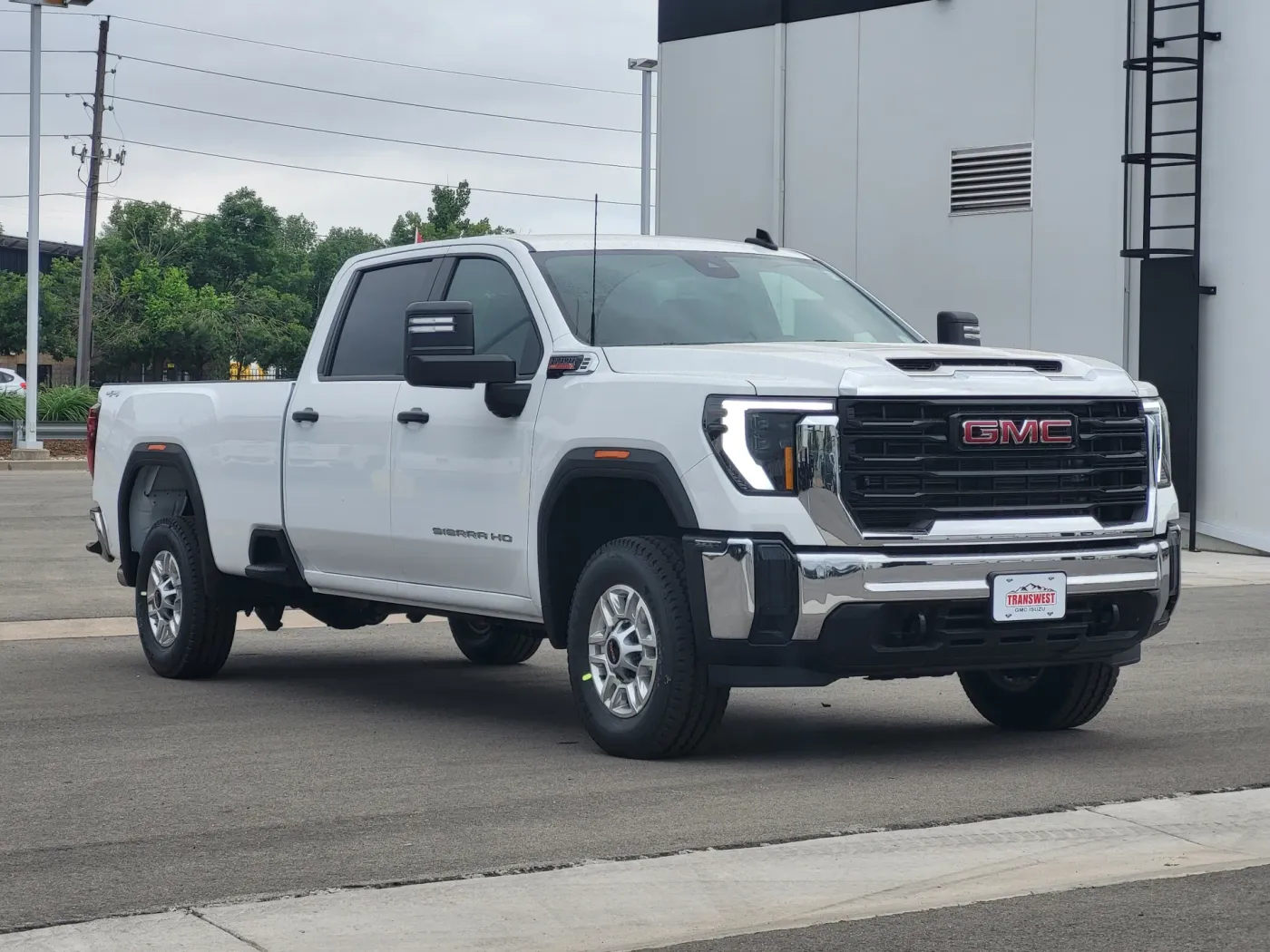 2026 GMC Sierra 2500HD Pro | Photo 2 of 24