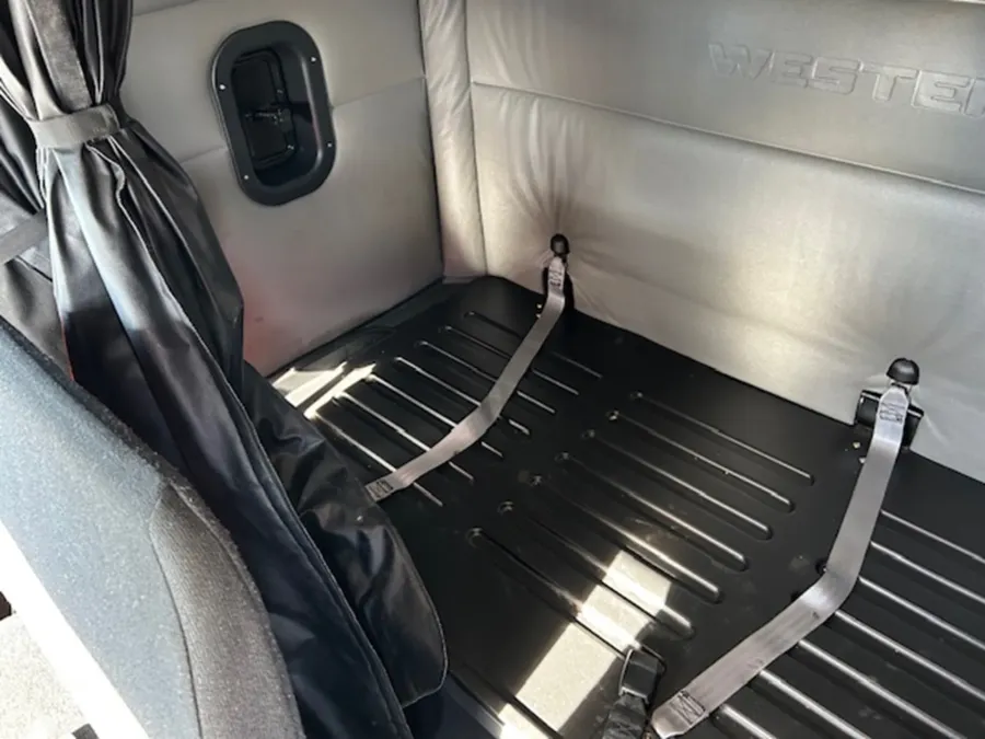 2025 Western Star 47X | Photo 10 of 18