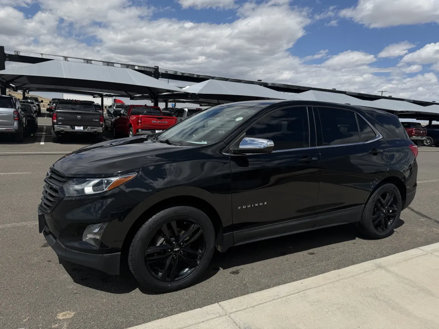 2020 Chevrolet Equinox LT | Photo 4 of 18