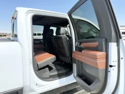 2026 GMC 2500 Denali Ultimate | Thumbnail Photo 18 of 23