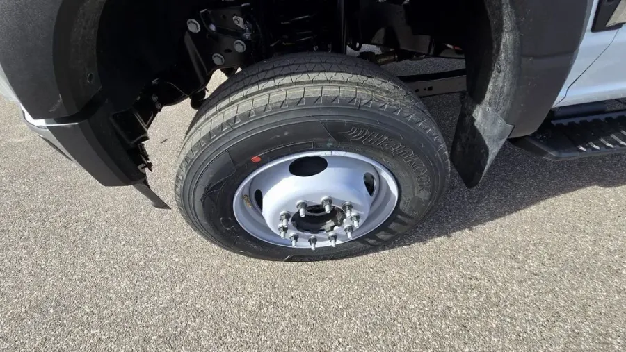 2026 Ford Super Duty F-600 | Photo 7 of 25