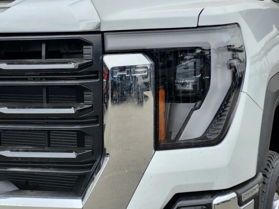 2026 GMC Sierra 2500HD Pro | Photo 7 of 24