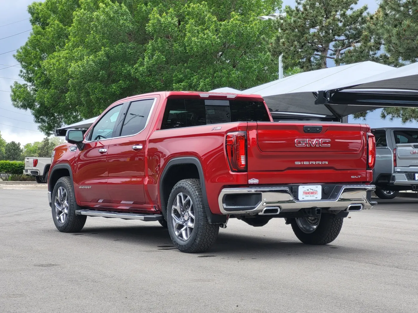 2026 GMC Sierra 1500 SLT | Photo 4 of 26