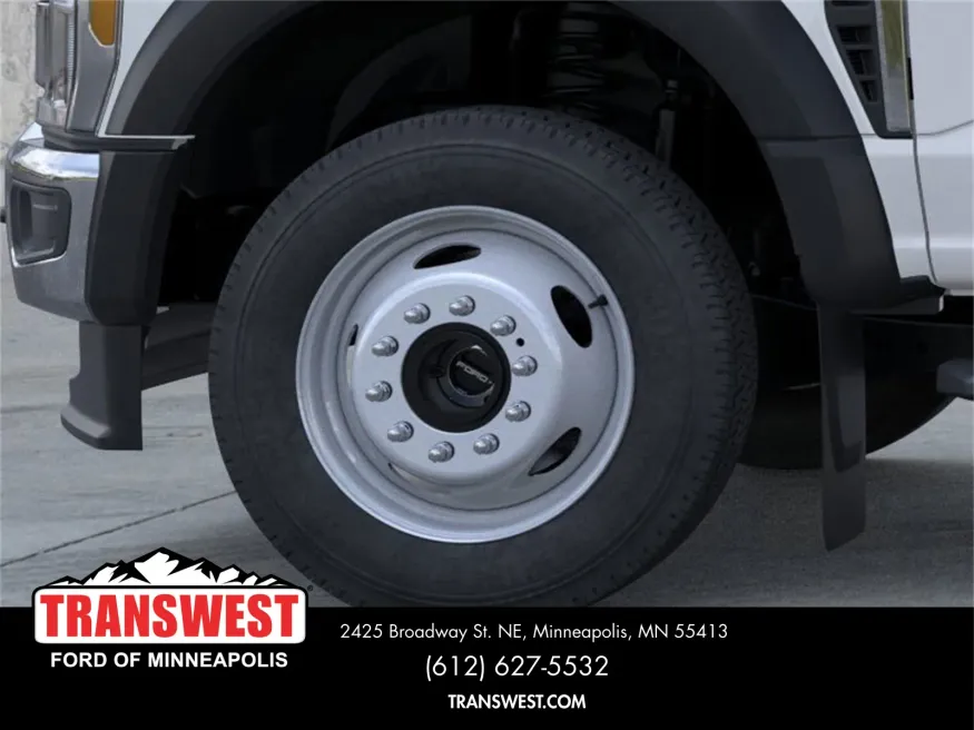 2025 Ford Super Duty F-550 XL | Photo 19 of 22