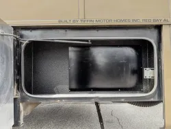 2022 Tiffin Allegro Red 33AA | Thumbnail Photo 34 of 40