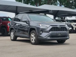2020 Toyota RAV4 XLE | Thumbnail Photo 2 of 26