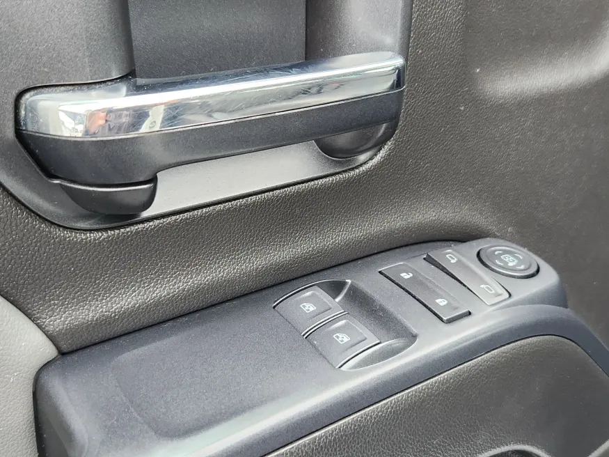 2023 Chevrolet Silverado MD Work Truck | Photo 6 of 27