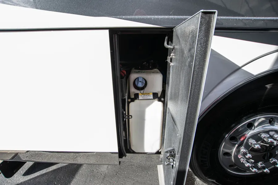 2026 Newmar London Aire 4551 | Photo 39 of 47