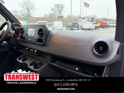 2024 Mercedes Benz Sprinter 2500 Passenger 144 WB | Thumbnail Photo 14 of 21