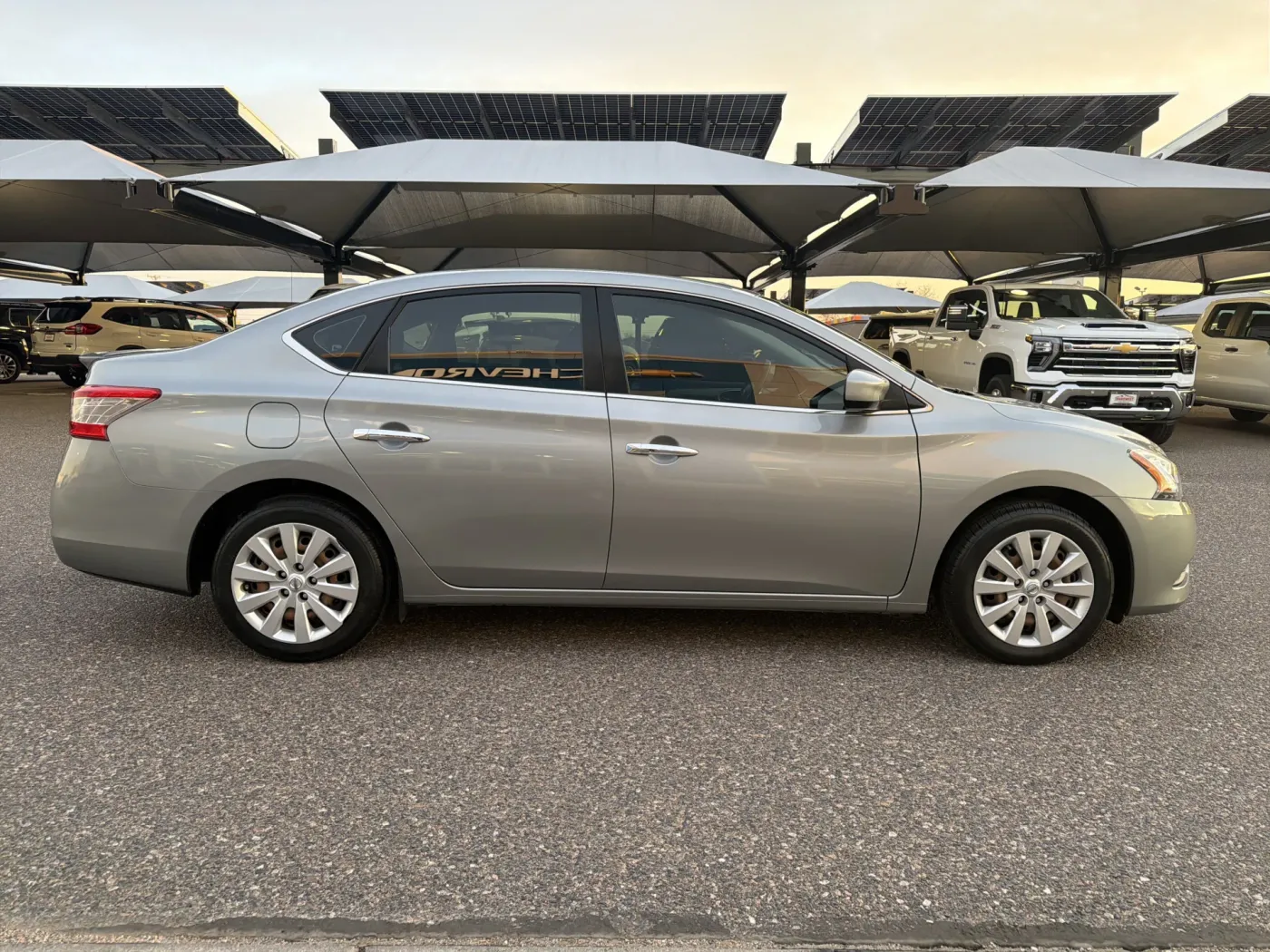 2014 Nissan Sentra FE+ SV | Photo 5 of 18