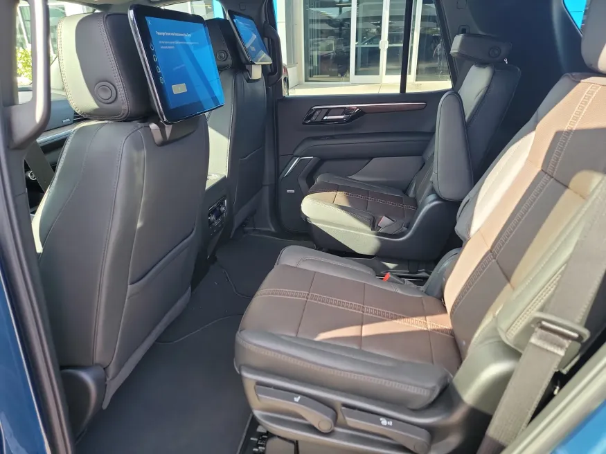 2026 Chevrolet Tahoe High Country | Photo 10 of 26