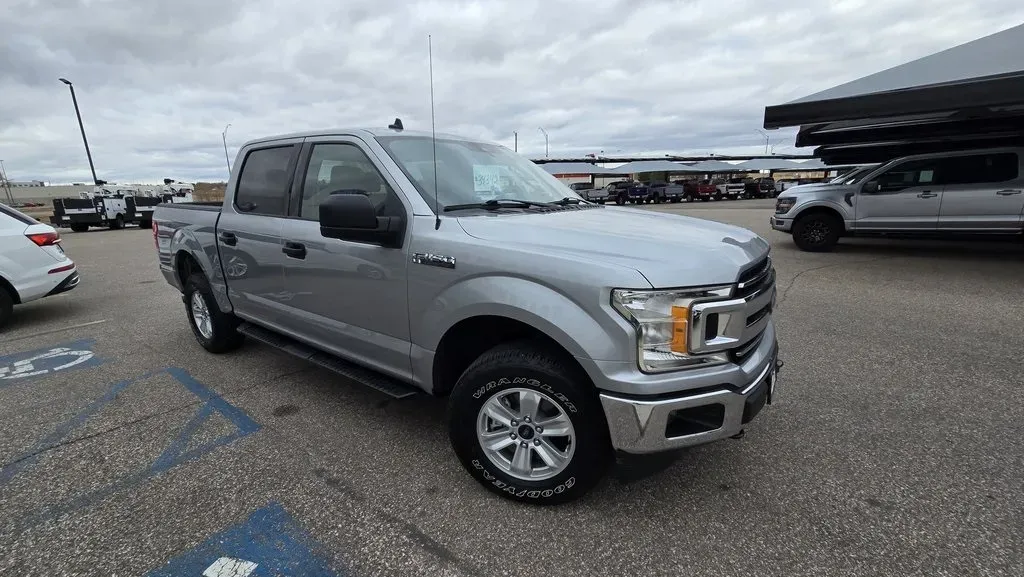 2020 Ford F-150 | Photo 3 of 29