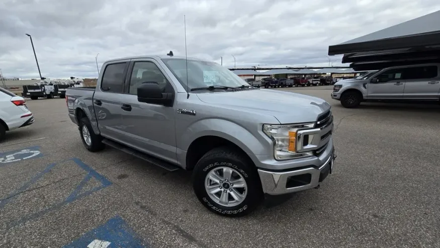 2020 Ford F-150 | Photo 3 of 29