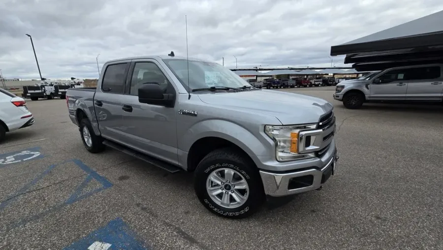 2020 Ford F-150 | Photo 3 of 29