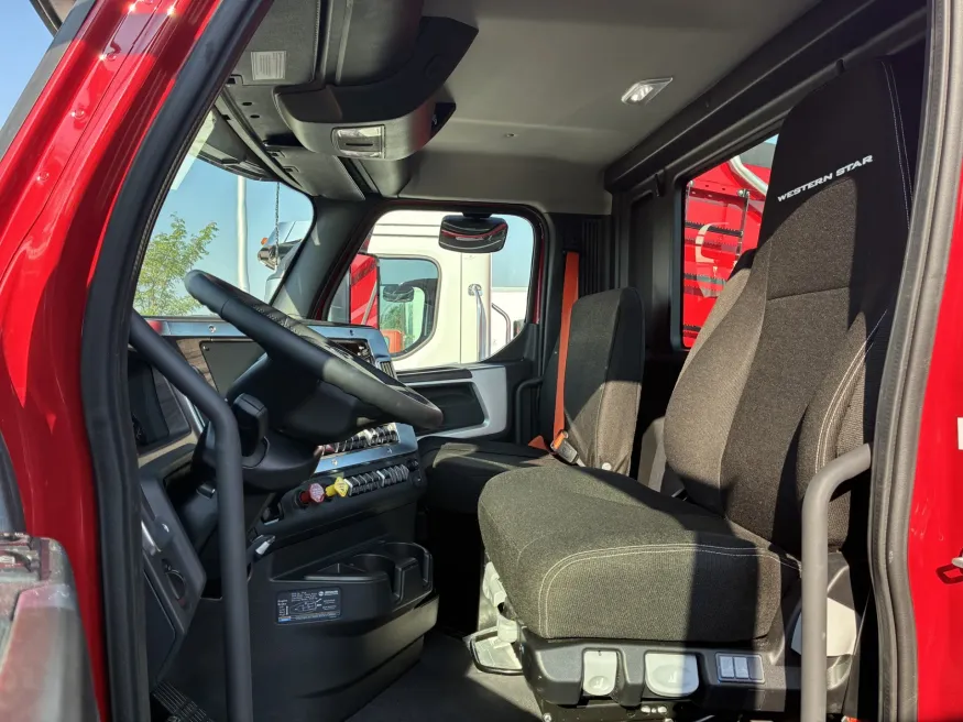 2026 Western Star 47X | Photo 6 of 9