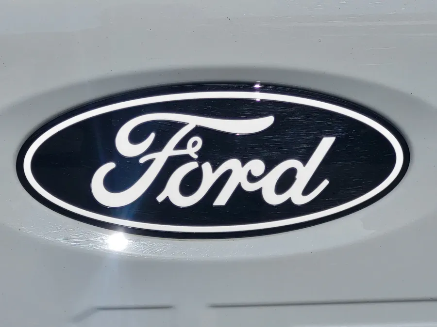 2024 Ford F-150 Platinum | Photo 10 of 26