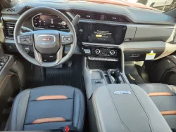 2026 GMC Sierra 2500HD AT4 | Thumbnail Photo 11 of 31