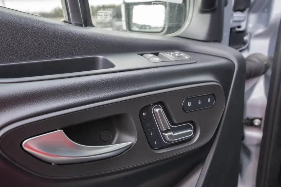 2026 Pleasure-way Ascent | Photo 21 of 20