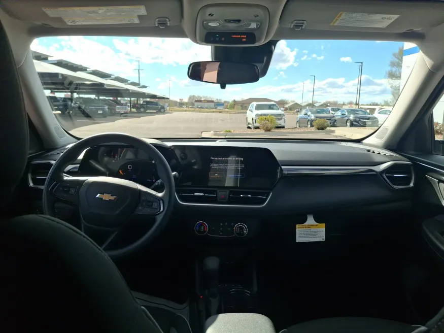 2026 Chevrolet Trailblazer LS | Photo 10 of 17