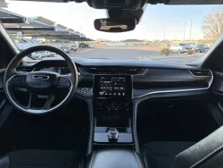 2024 Jeep Grand Cherokee L Altitude | Thumbnail Photo 13 of 23