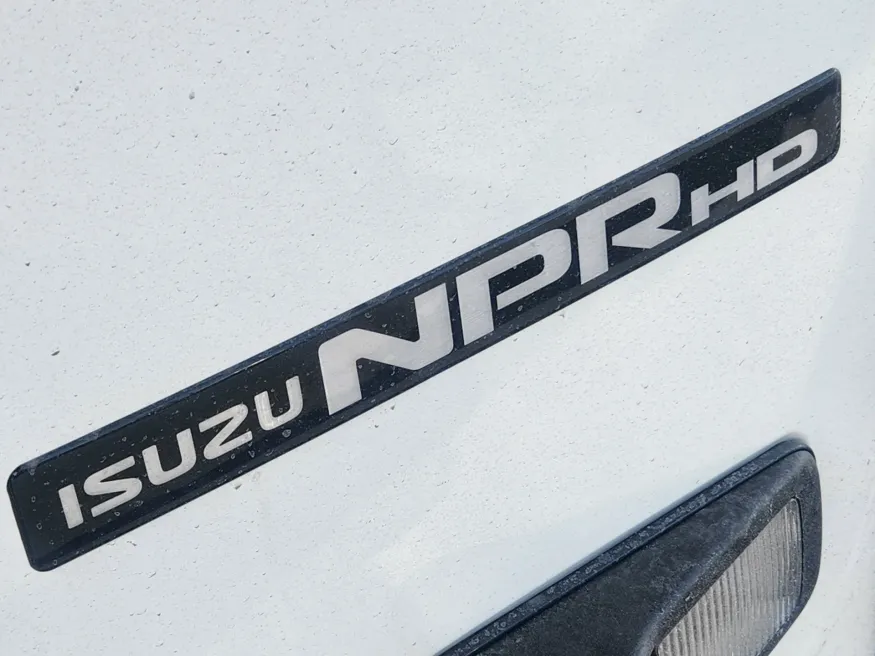 2026 Isuzu NPR-HD | Photo 6 of 20